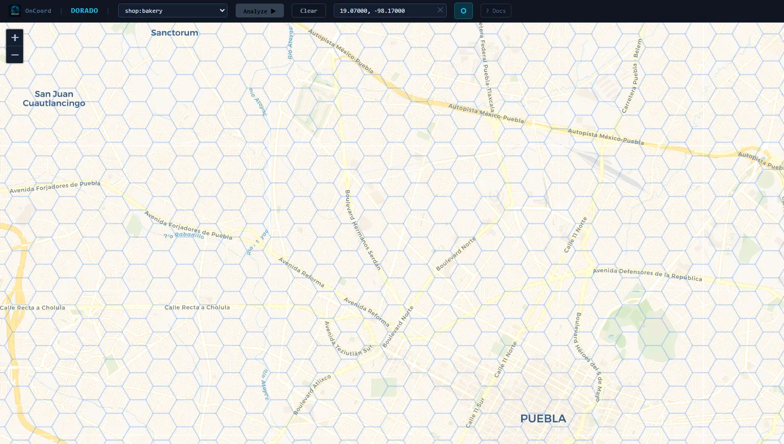 Scored hex grid appears over Puebla City at 500 m resolution